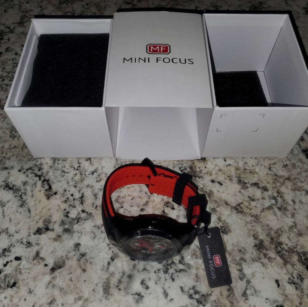 Mini Focus Watch
